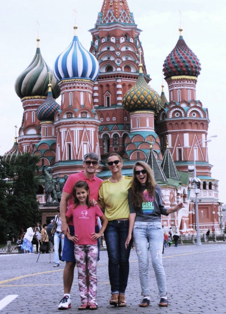 Oleg, Aliona, Sophia and Lydia Sirotkin in Moscow’s Red Square!RUSSIAN COMMONWEALTH